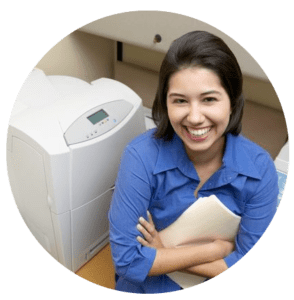 Smiling woman as presentative of the Copystar/Kyocera printer repair service